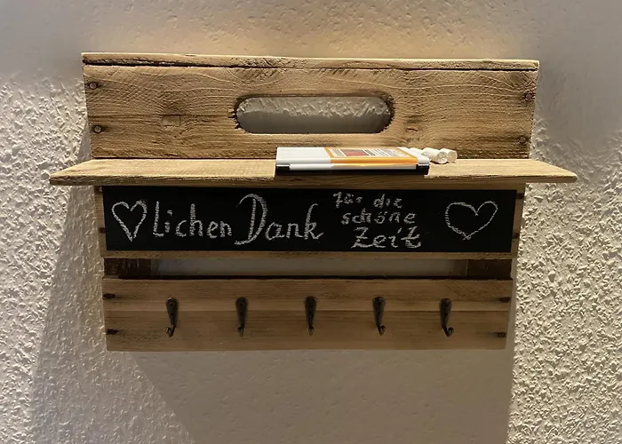 Gemuetliche In Ortsrandlage Apartman